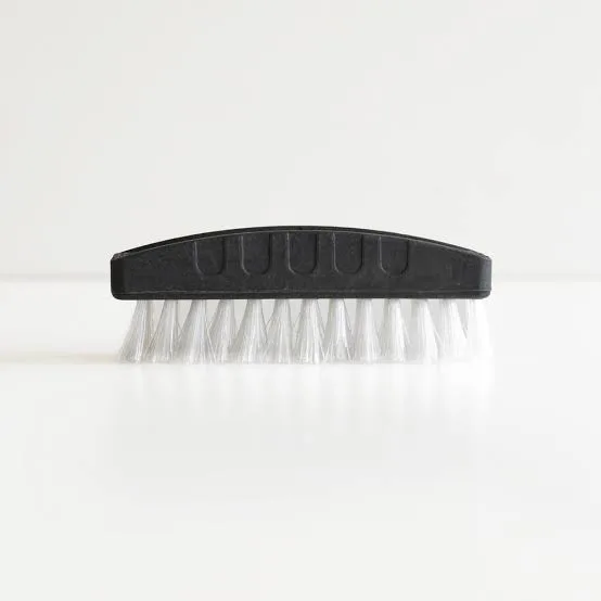 teepee brush white